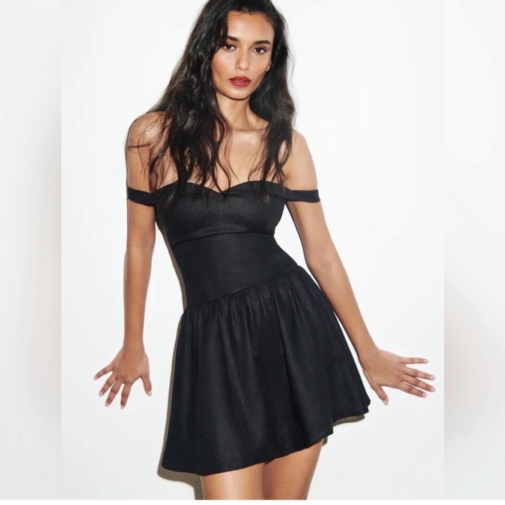 Reformation #NWT Black Off-Shoulder Dress